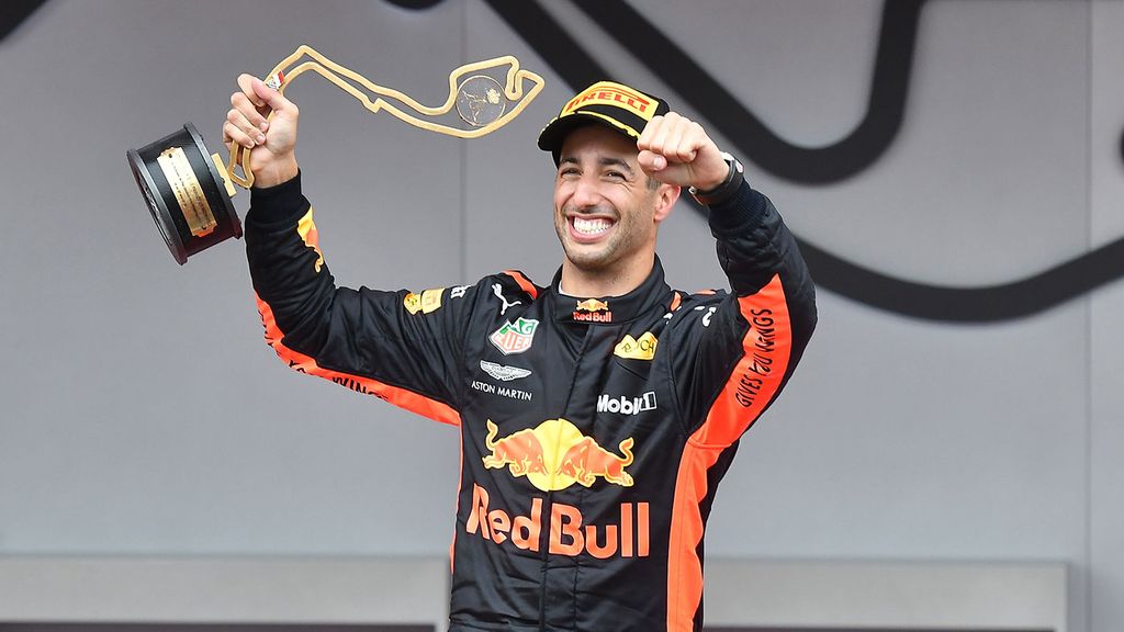 Daniel Ricciardo offered same tattoo bet to Helmut Marko