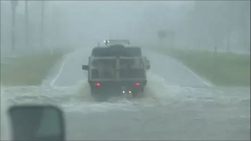 Cyclone Owen Queensland landfall