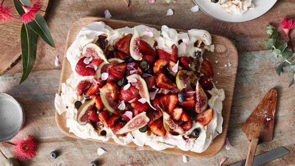 Jono Fleming's Australia Day pavlova with balsamic fig syrup