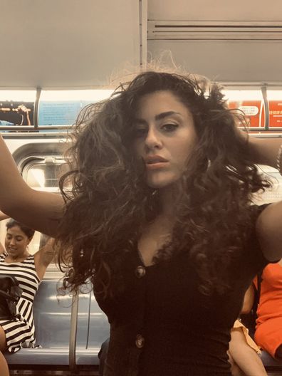 Jessica George shared the series of selfies she took on the NYC subway with her many Twitter followers