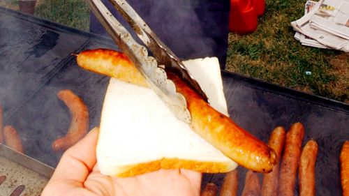 Sausage sizzles are often held at voting booths. (AAP file image) 