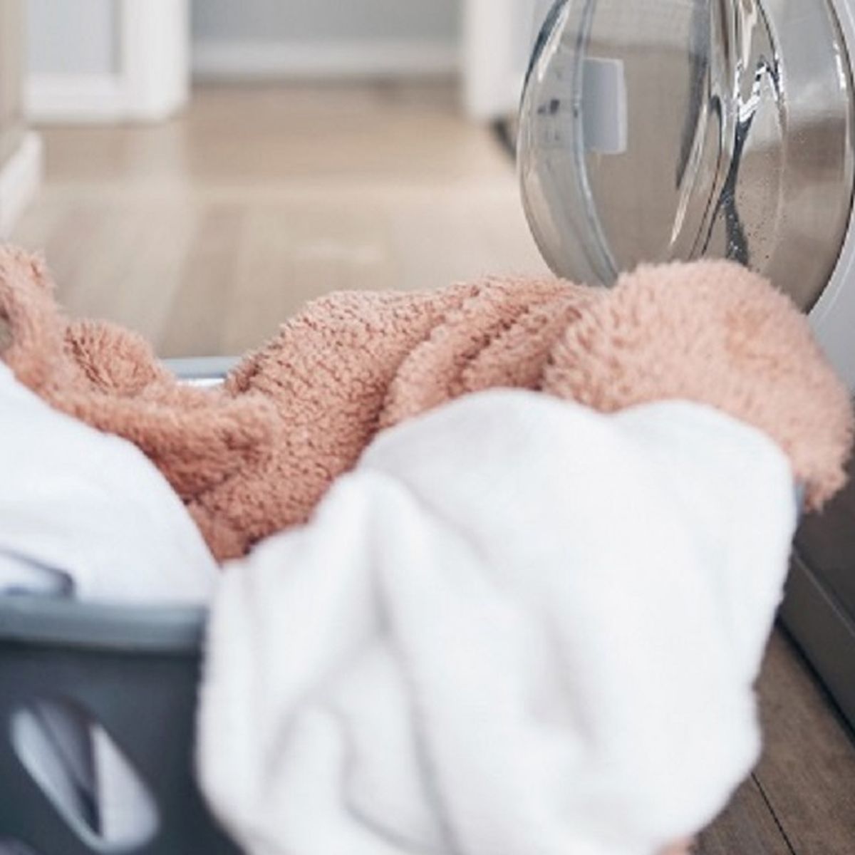 Bedsheets, pyjamas and underwear - this is how often to wash your most  intimate laundry - Surrey Live