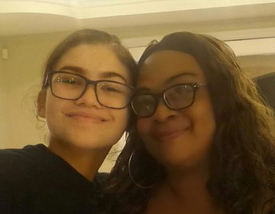 Zendaya dengan saudara tirinya Latonja Eqwin Coleman