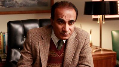 Iqbal Theba plays Principal Figgins on Glee.