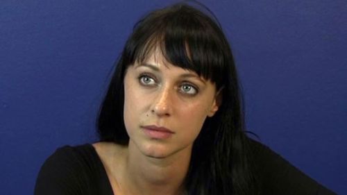 Actor Jessica Falkholt has died in hospital.