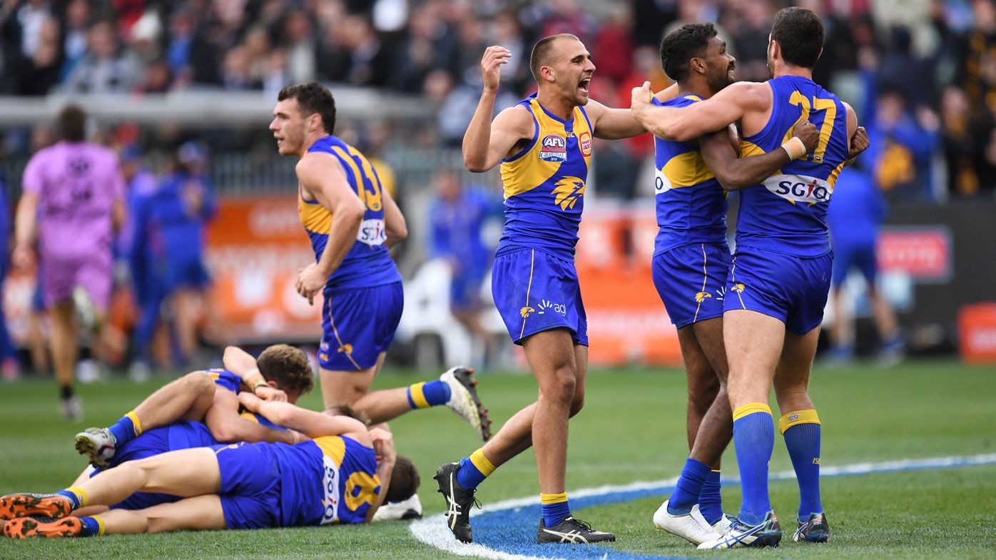 West Coast takes out AFL grand final after gritty win over Collingwood