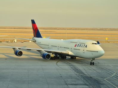 Delta plane