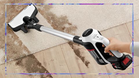 9PR: All the biggest stick vacuum discounts you need to know about