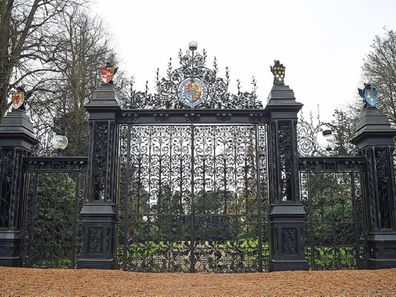 Crisis talks at Sandringham between Prince Harry and senior royals.