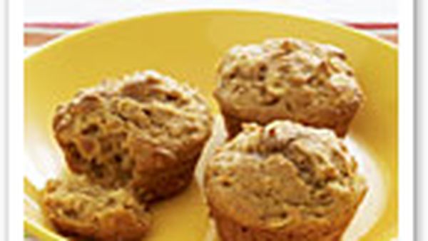 Wholemeal apple muffins
