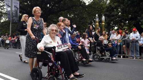 The RSL will also urge veterans’ descendants to move to the rear of the parade so as to prevent confusion about their identity and to prioritise veterans. (AAP)