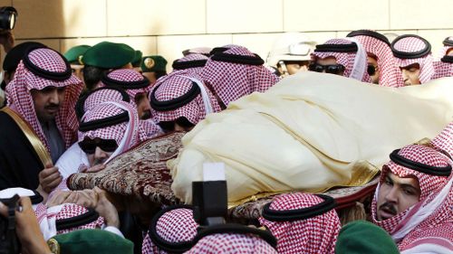 The body of the late Saudi King, Abdullah bin Abdulaziz al-Saud, is carried at his funeral in Saudi capital Riyadh. (AAP)