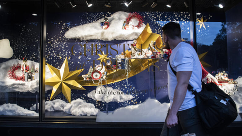 NEWS: Christmas shop windows at David Jones in Sydney CBD. 1st December 2021, Photo: Wolter Peeters, The Sydney Morning Herald.
