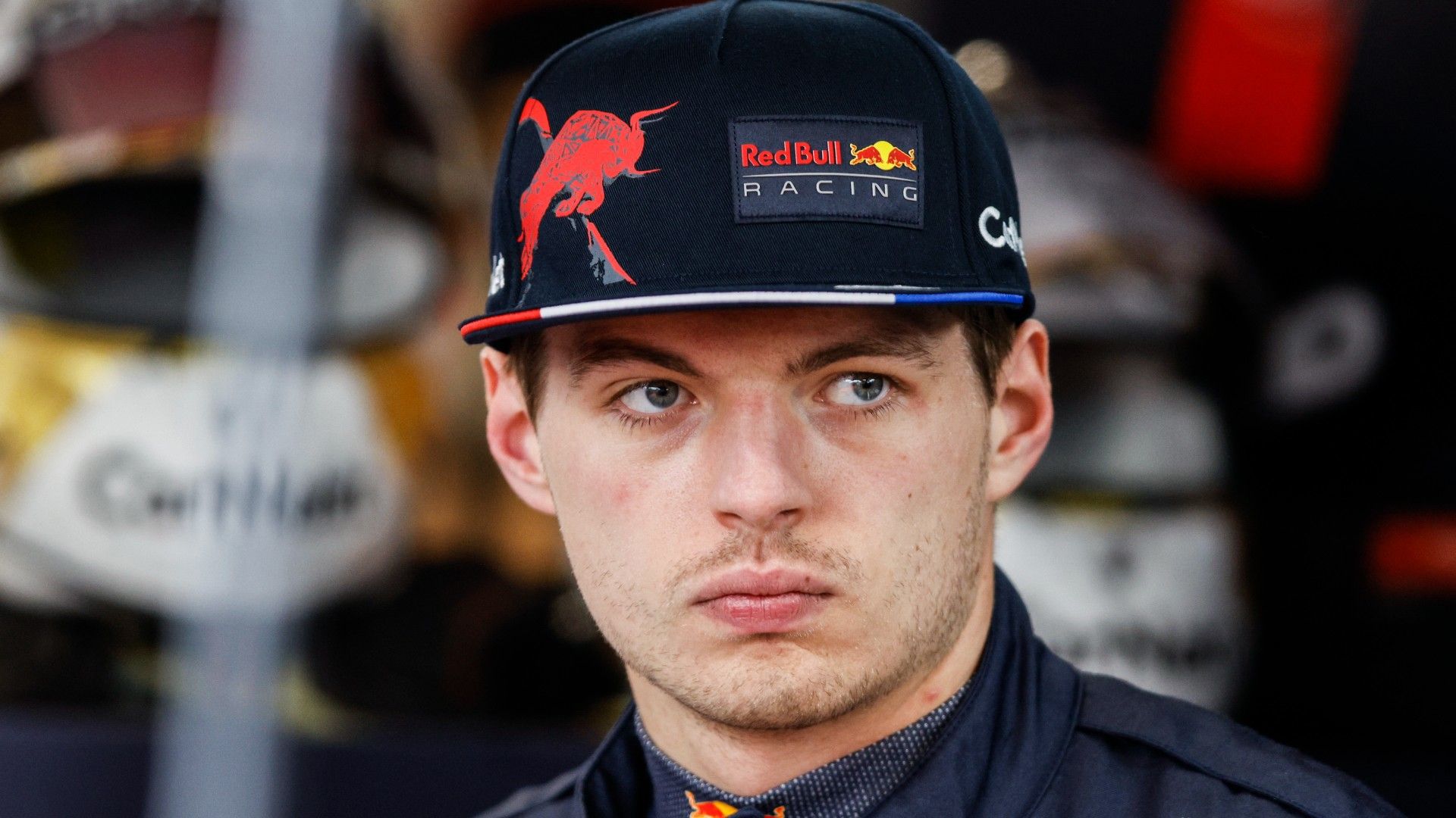 Red Bull extend F1 champ Verstappen's contract through 2028