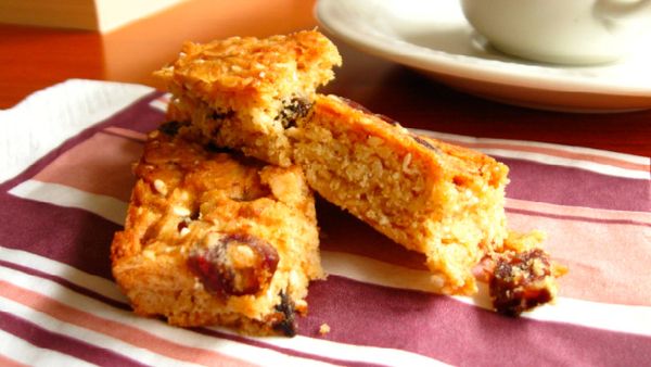 Date and Sesame Bars