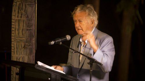 Former PM Bob Hawke pushing for constitutional recognition for Aborigines