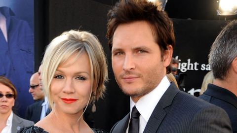 <i>Twilight</i> 's Peter Facinelli and former <i>90210</i> star Jennie Garth to divorce after 11 years