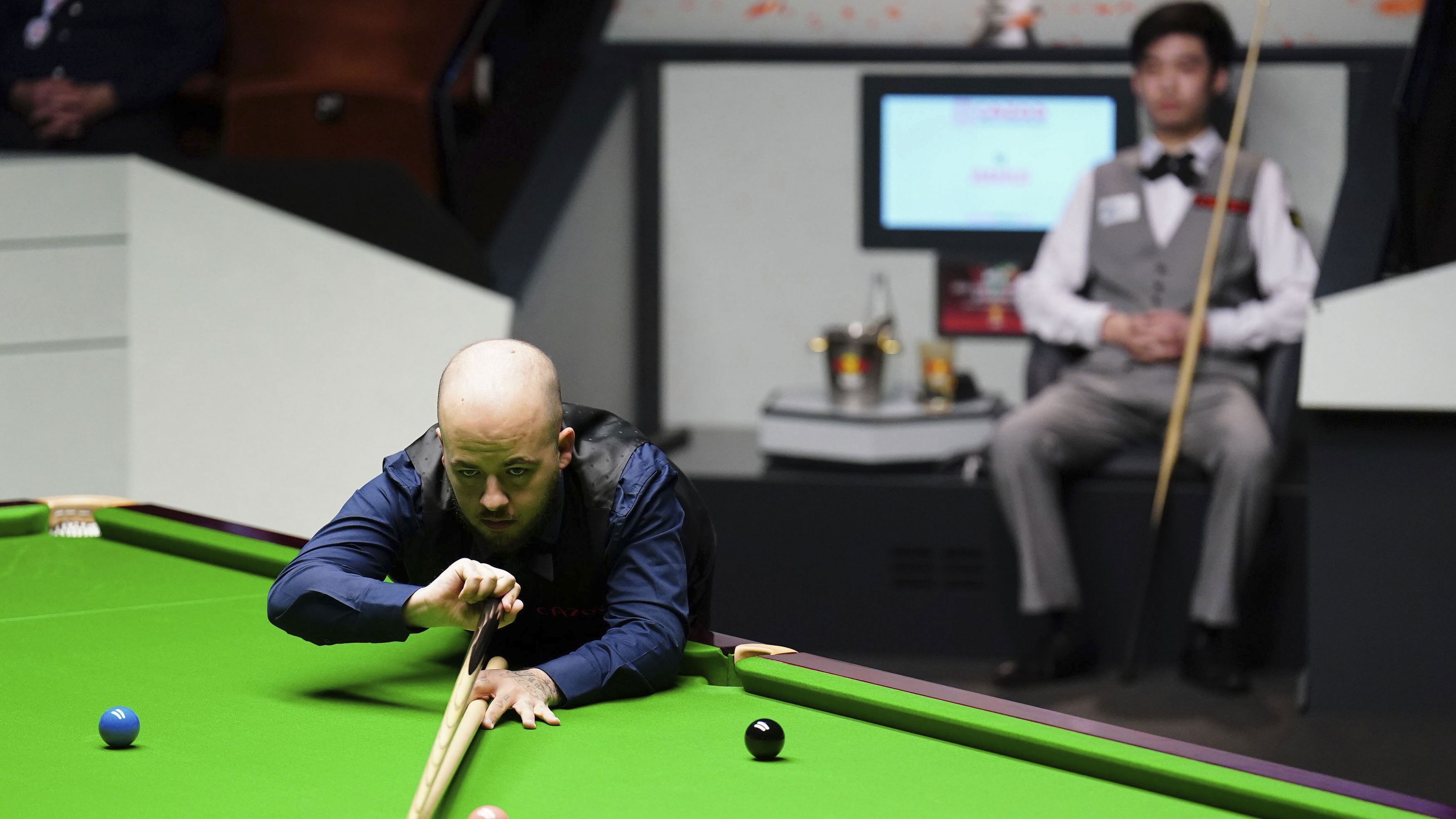 Belgium&#x27;s Luca Brecel in action against China&#x27;s Si Jiahui at the World Snooker Championship.