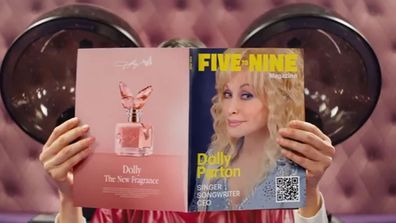 Dolly Parton's 5 to 9 commercial for Squarespace