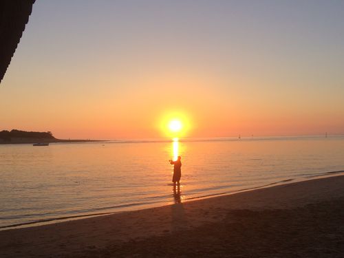 A glorious sunrise in Barwon Heads ahead of today's scorcher. (Greg Henkel)