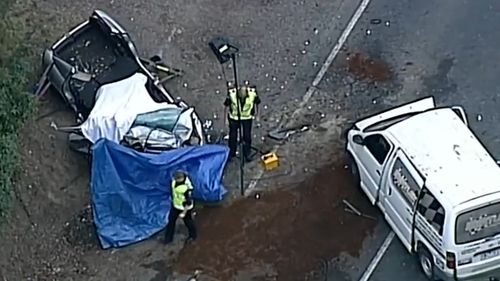 News Victoria Warburton Highway three car crash driver killed