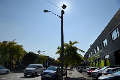 澳洲近30%城区房价下跌！多个富人区上黑榜，短短3个月缩水$27万（组图） - 6