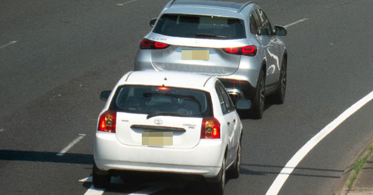 Australia's most annoying driving habit could cost you more than $500 in fines