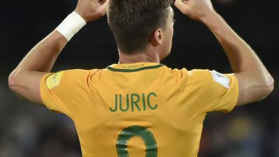 Tomi Juric: Used his physical presence to put the pressure on and skied a late chance - 7