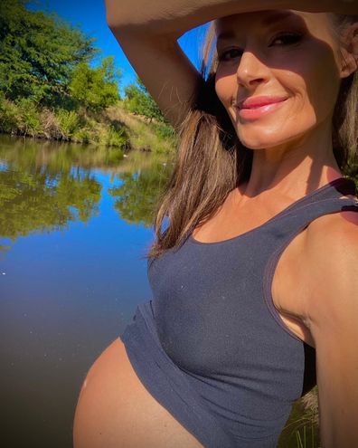 Madeleine West baby: Neighbours star announces she is pregnant with baby number seven