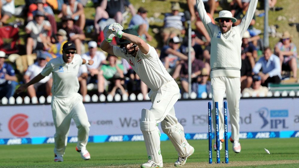 Voges saved by umpire's no ball blunder