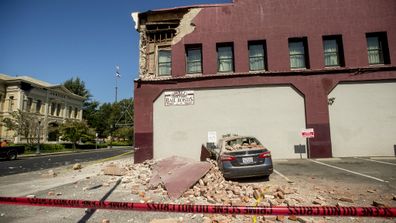 Earthquake rocks California (Gallery)