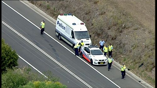 Campbelltown Road is closed in both directions between St Andrews Road and Williamson Road. (9NEWS)