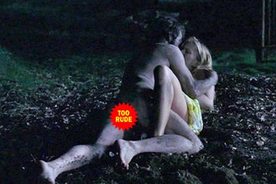 First up, is that time when on and off screen lovers Sookie (Anna Paquin) and Bill (Stephen Moyers) got it on in a graveyard!
