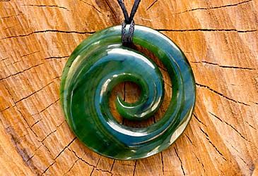 What is the Maori term for the nephrite jade found in New Zealand?