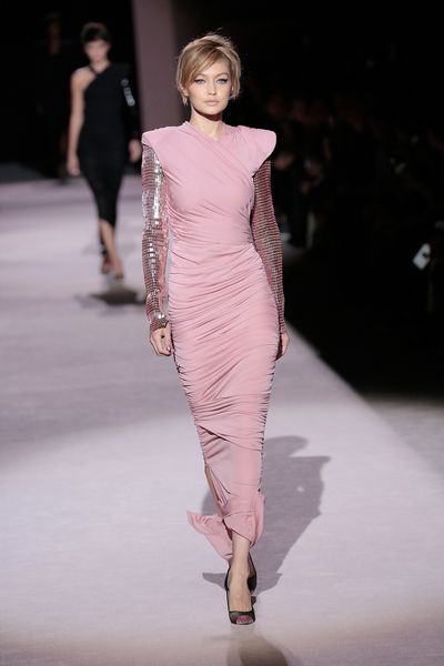 Gigi Hadid on the runway at Tom Ford, ready-to-wear, spring '18, New York Fashion Week
