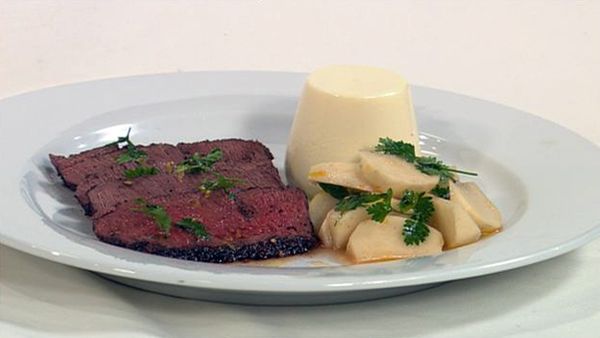 Seared venison with goat's cheese panna cotta