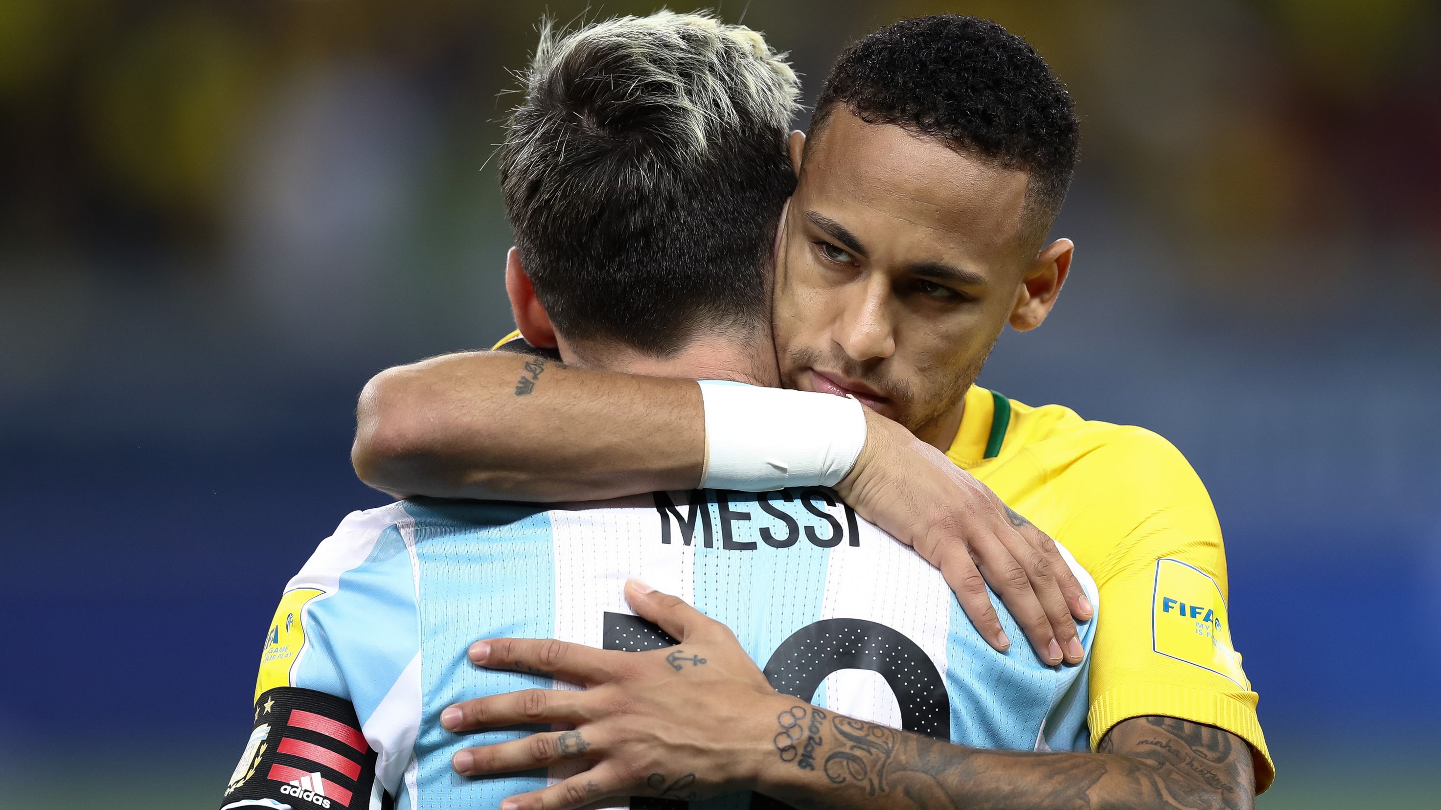 Lionel Messi's Paris Saint-Germain goal was his great but his touch in warm  up whilst wearing Pele tribute shirt was even better