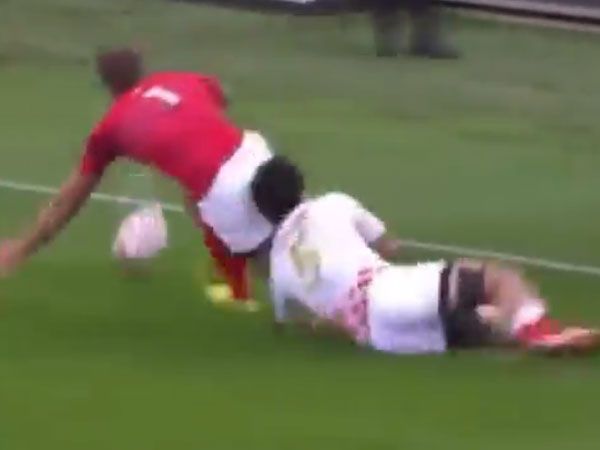 Red-faced rugby player blows try