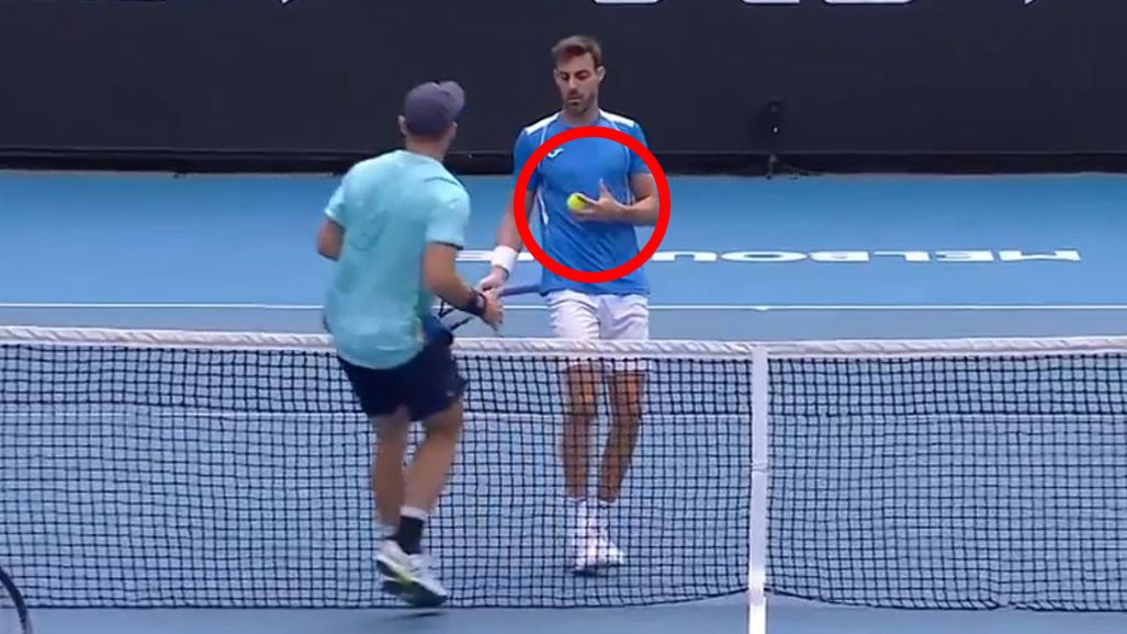 Marcel Granollers caught this live ball in he and partner Horacio Zeballos&#x27; third round men&#x27;s doubles match against Yannick Hanfmann and Dominik Koepfer.