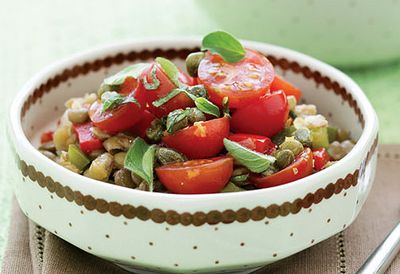 Lentil, capsicum and tomato salad