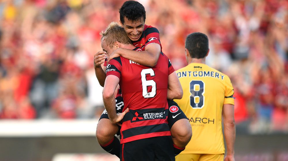 Nicholls drives WSW to win over Mariners