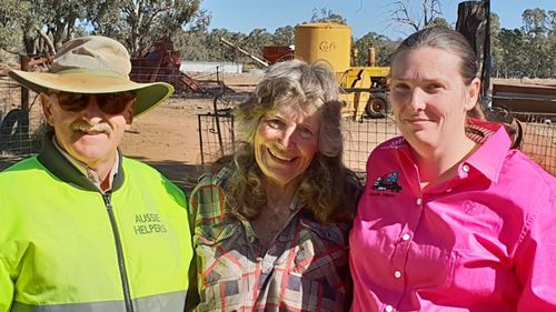 The crippling NSW drought meant Krystal Haycock (right) had to take a job as drought coordinator with Aussie Helpers to bringing in money for her family. (Facebook)  