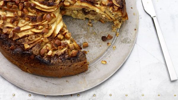 Flourless apple, almond, raisin and ginger cake