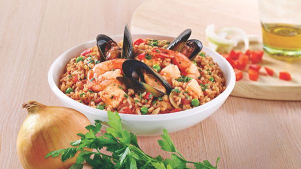 Seafood paella