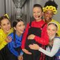 Caterina Mete performs last Wiggles show before twins arrive