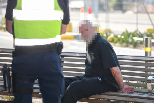 Police arrested a man outside a Frankston bank, south-east of Melbourne- today following a bungled bank robbery. Picture: AAP.