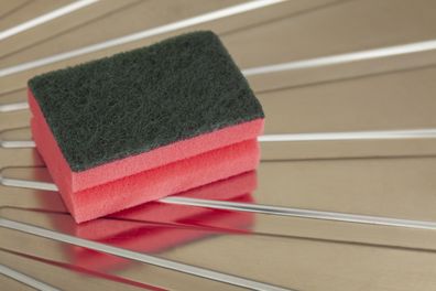 3 hacks that prove the kitchen sponge is the most versatile cleaning item