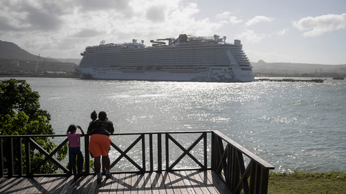 The Norwegian Escape cruise ship ran aground in the Dominican Republic during a seven-day cruise around the Caribbean.