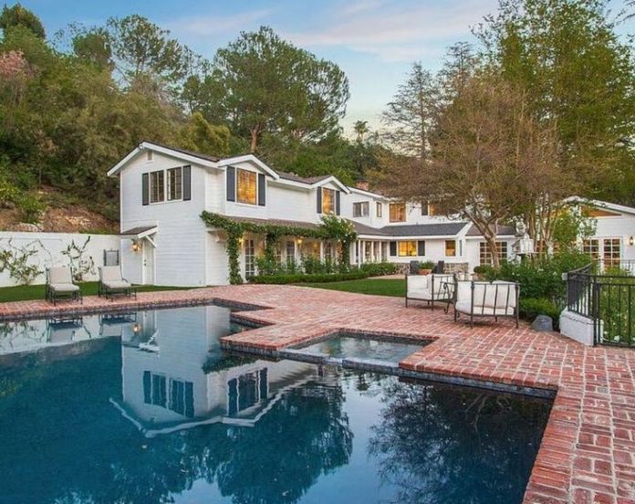 Kate Upton and Justin Verlander list their former Beverly Hills mansion for  sale with $16 million list price. 