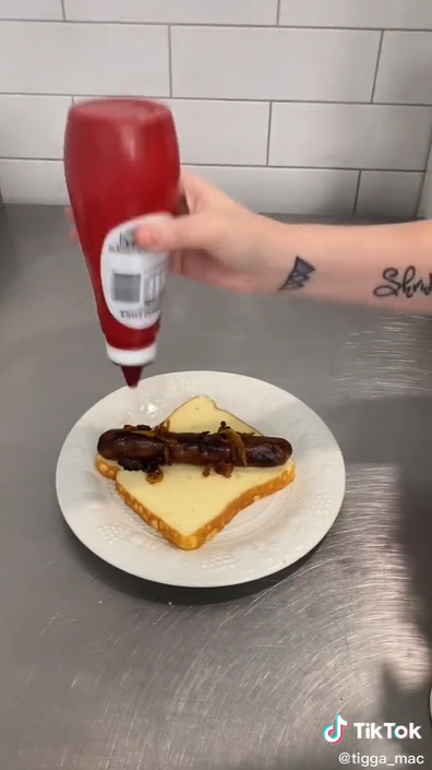 Viral Bunnings sausage TikTok - cake made to look like snag